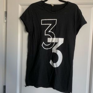 Long black t-shirt
